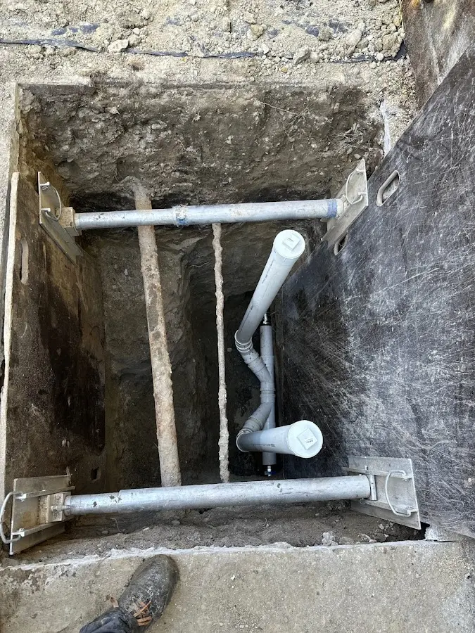 Experienced plumber completing Drain Cleaning work in Buena Park
